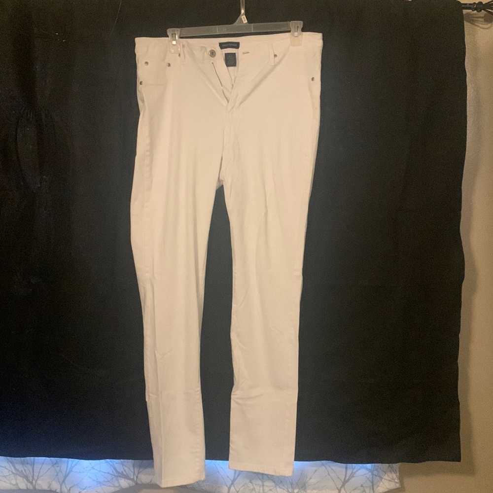 White Pant